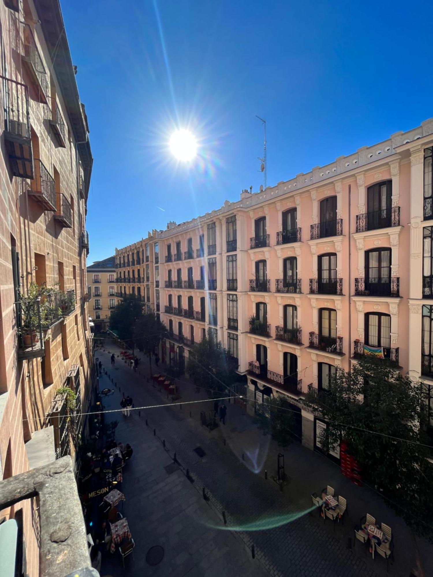 Loft Plaza Mayor 2 Temporal Madrid Exterior photo