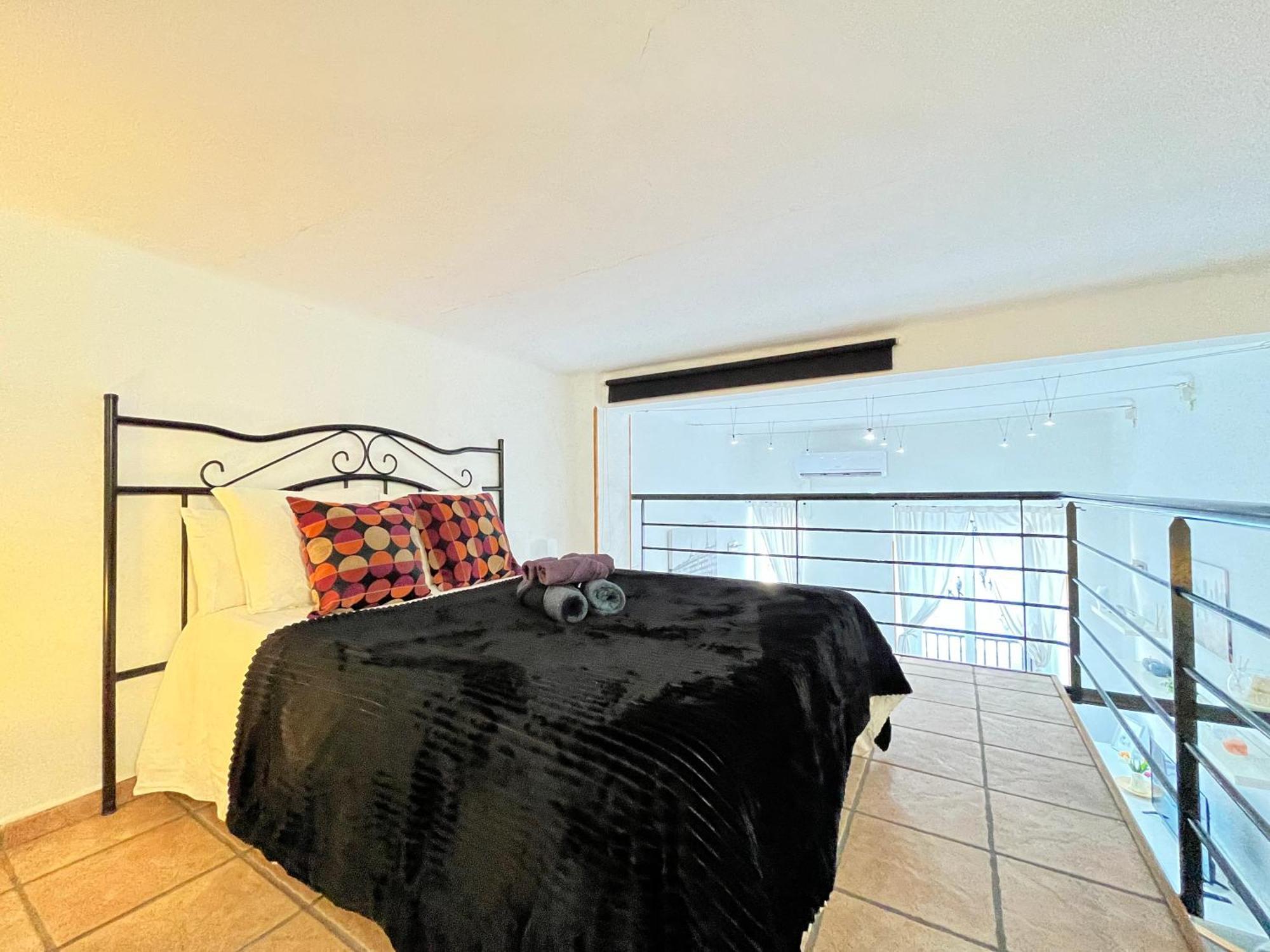 Loft Plaza Mayor 2 Temporal Madrid Exterior photo